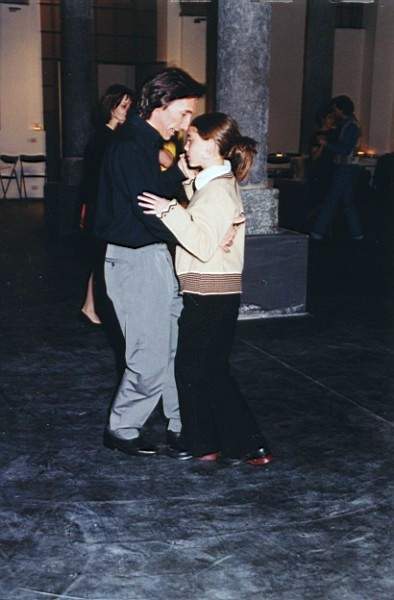 tango_23mar02_a25.jpg (26950 byte)