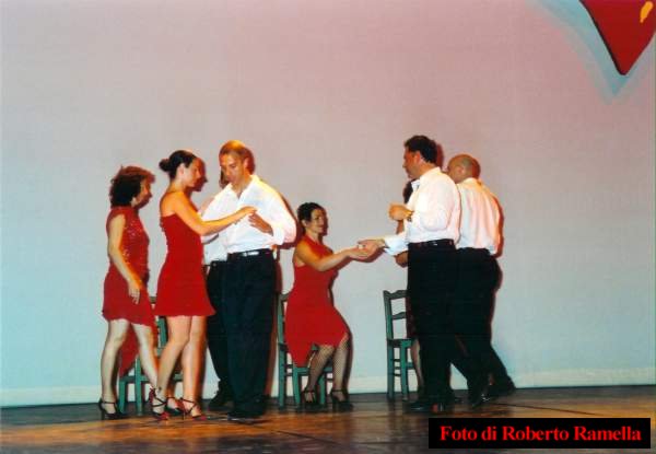 2003giu11_teatrosociale_001.jpg (22759 byte)