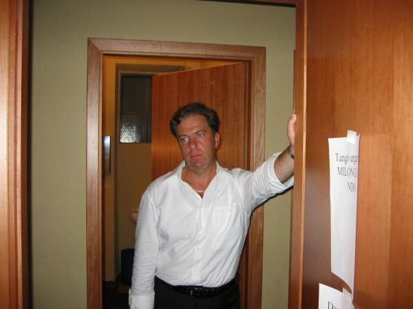 2003giu11_teatrosociale_016.jpg (23892 byte)