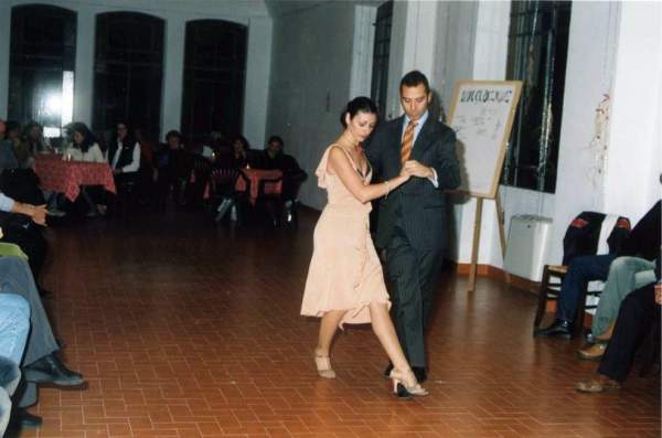 2003nov8_circolo_vizioso_bioglio_002.jpg (27043 bytes)