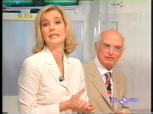 2004.05.30_roma_raiuno_mattina_094.jpg (24860 byte)